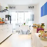 Domus Casaletto לינה וארוחת בוקר 4*