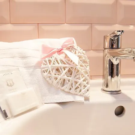 Bed and Breakfast Domus Casaletto 4*