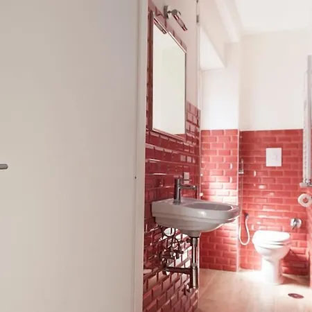 Domus Casaletto Bed and Breakfast