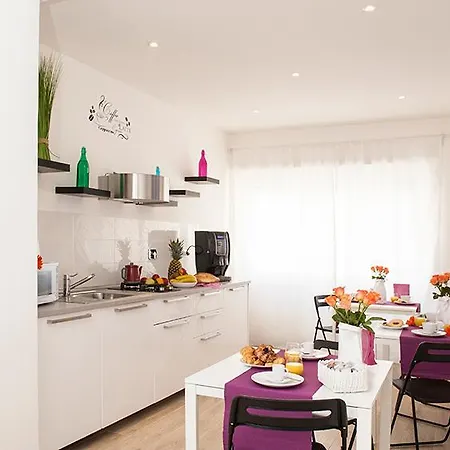 Domus Casaletto Bed and Breakfast