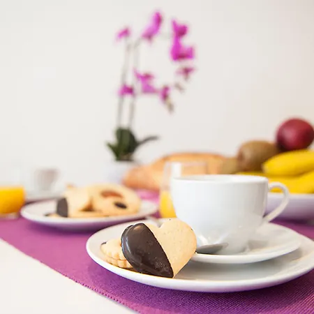 Bed and Breakfast Domus Casaletto