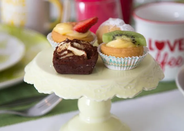 Bed & Breakfast Domus Casaletto 4*