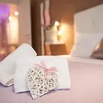 Domus Casaletto Bed and breakfast